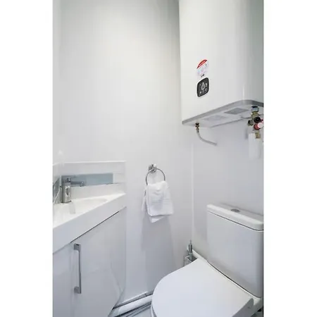1 Bedroom#haussmann#amazing View#effeiltower#ac 아파트